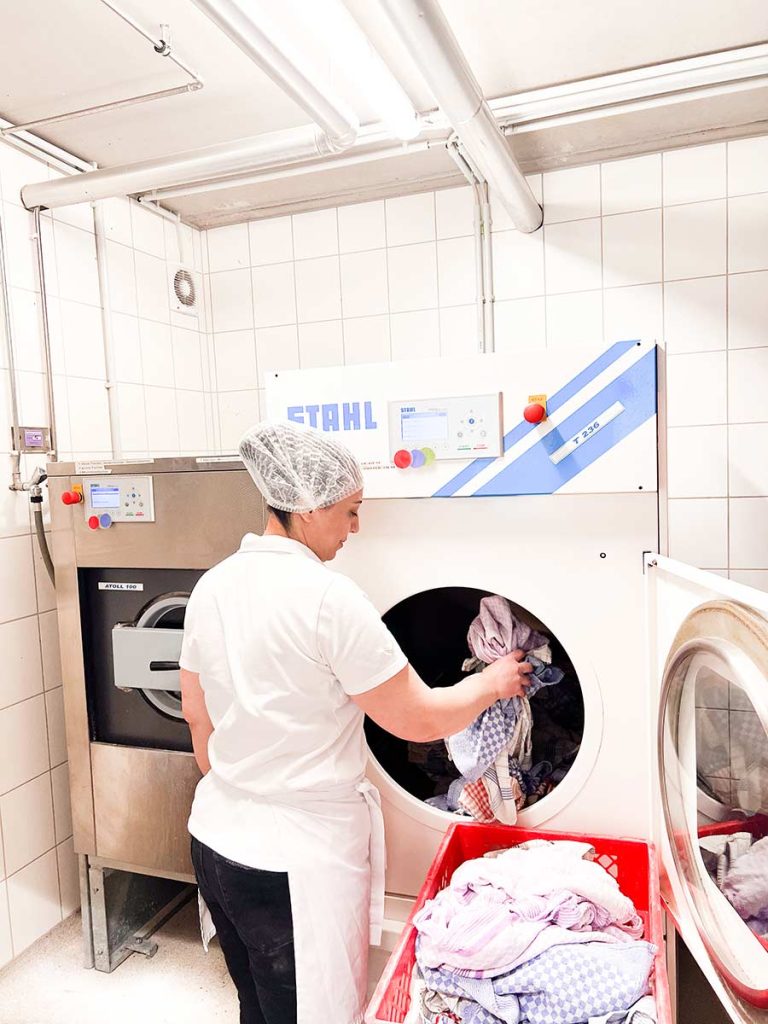 Darum setzt Bäcker Baier auf STAHL Wäschereimaschinen