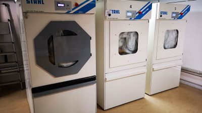 Wäscherei Mühlenberg - Industriewaschmaschinen aus Stahl